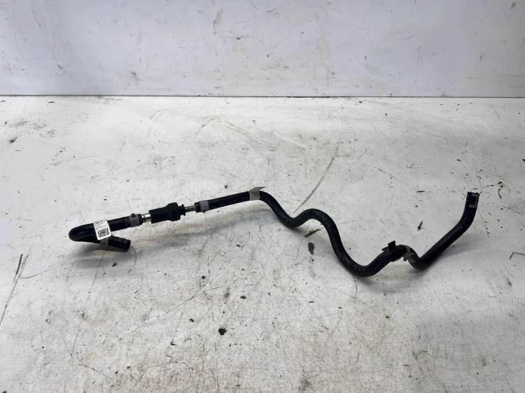 PRZEWÓD PRZEWODY PALIWA AUDI A4 B9 A5 8W 2.0 TFSI 8W0201215BE 06L133986AA