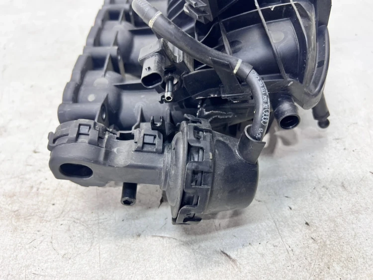 KOLEKTOR SSĄCY AUDI A4 B9 A5 VW SEAT SKODA 2.0 TFSI 06L133201FA