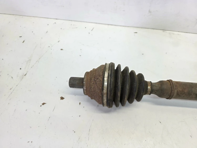 PÓŁOŚ PRAWY PRZÓD AUDI A3 8V 2.0 TDI DSG 5Q0407272BT