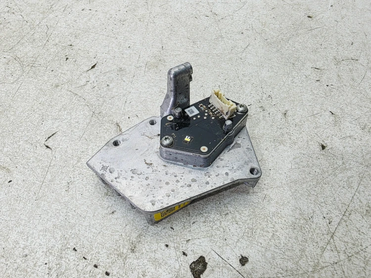 DIODA ŚWIETLNA Z RADIATOREM LED LEWA AUDI A5 8W 1408000558