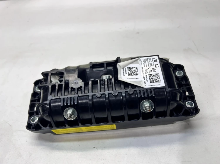 PODUSZKA POWIETRZNA PASAŻERA AUDI A3 8Y 8Y0880204G