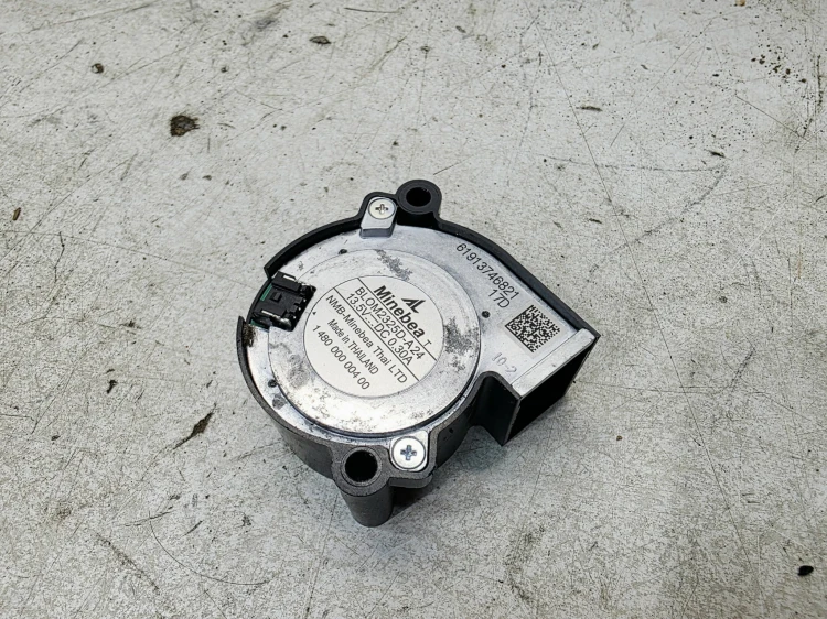 WENTYLATOR REFLEKTORA PRAWY LED MATRIX AUDI A5 8W 148000000400