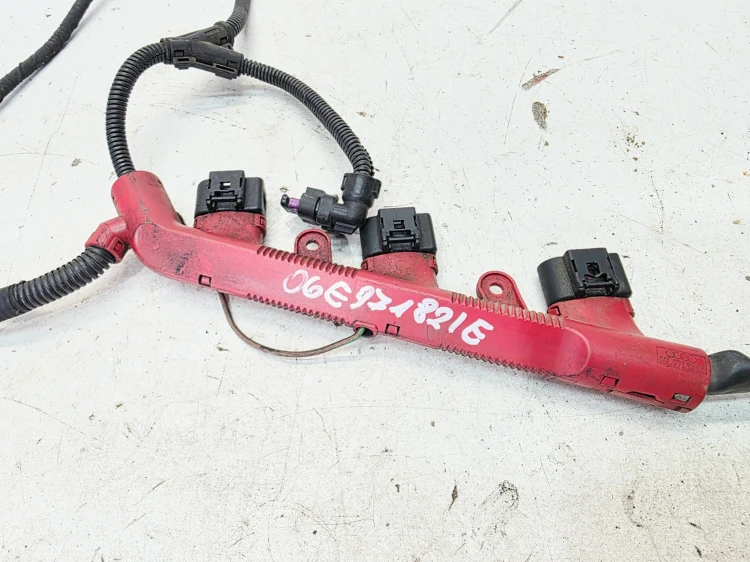 WIĄZKA CEWEK ZAWORÓW AUDI A4 B8 A5 8T A6 C7 3.0 TFSI 06E971821E