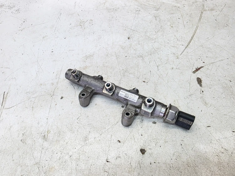 LISTWA WTRYSKOWA AUDI A6 C7 A7 Q7 4M 3.0 TDI CRT 059130089CS