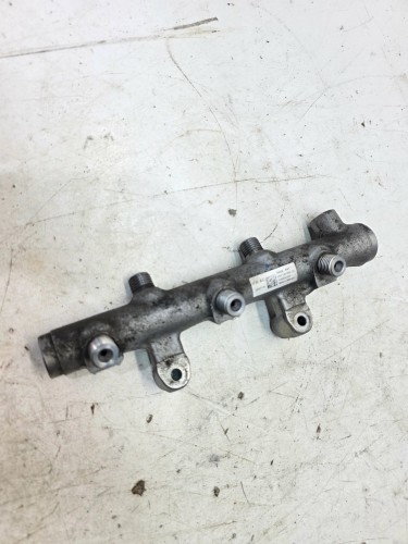 LISTWA WTRYSKOWA AUDI A6 C7 A7 Q7 4M 3.0 TDI CRT 059130089CS