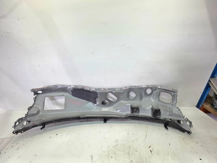 ŚCIANA GRODZIOWA AUDI A4 B9 A5 8F EUROPA 8W1806243A