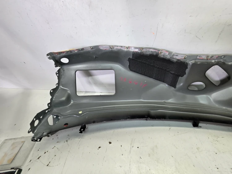 ŚCIANA GRODZIOWA AUDI A4 B9 A5 8F EUROPA 8W1806243A