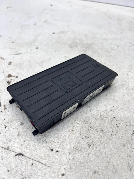 ŁADOWARKA INDUKCYJNA AUDI A6 C8 4K0035502A