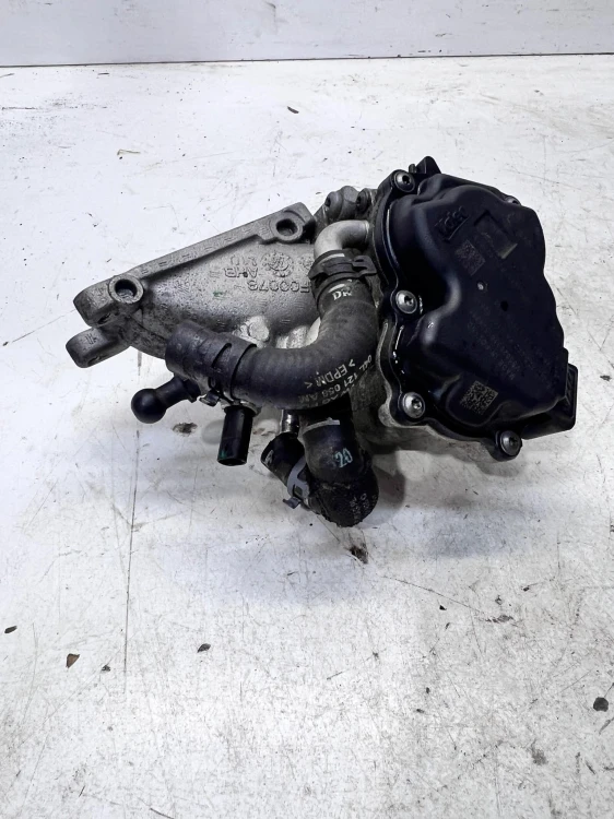PRZEPUSTNICA KLAPA GASZĄCA AUDI A3 8V VW SEAT SKODA 2.0 TDI 04L128063AA