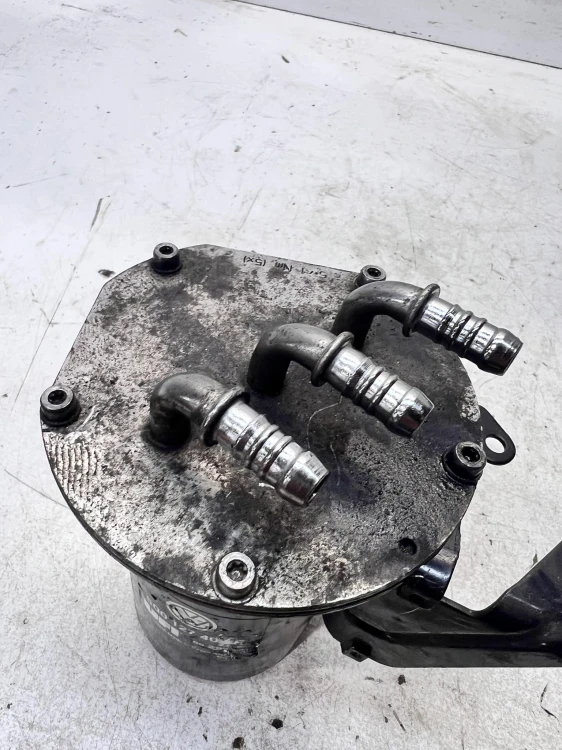 OBUDOWA FILTRA PALIWA AUDI VOLKSWAGEN SEAT SKODA 5Q0127399CC 5Q0127400F