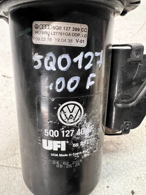 OBUDOWA FILTRA PALIWA AUDI VOLKSWAGEN SEAT SKODA 5Q0127399CC 5Q0127400F