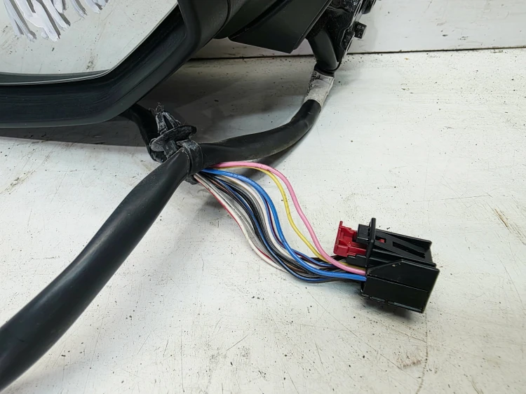 LUSTERKO ZEWNĘTRZNE LEWE AUDI A5 8W8 SPORTBACK 8W8857409F LZ7S 14 PIN EU