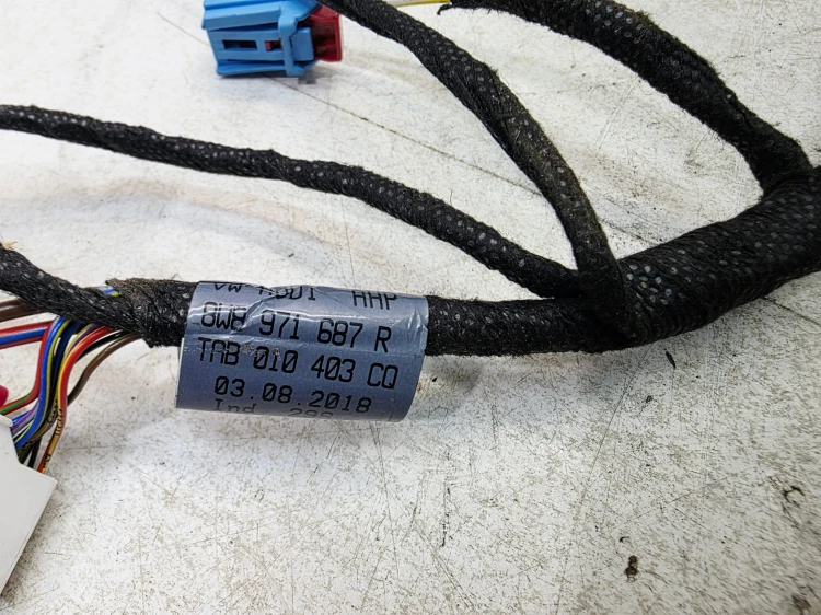 WIĄZKA INSTALACJA DRZWI KEYLESS PRAWY TYŁ AUDI A5 8W SPORTBACK 8W8971687R