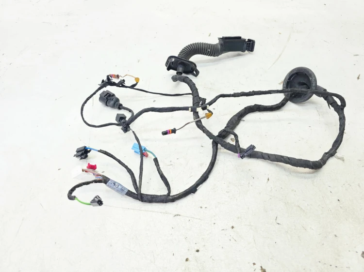 WIĄZKA INSTALACJA DRZWI KEYLESS PRAWY TYŁ AUDI A5 8W SPORTBACK 8W8971687R