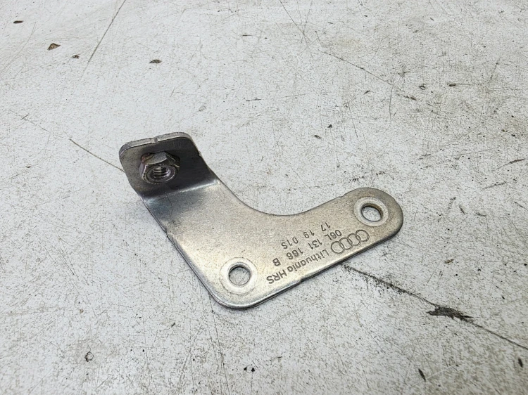 ADAPTER WSPORNIK KATALIZATORA AUDI A4 B9 A5 8W 2.0 TFSI 06L131166B