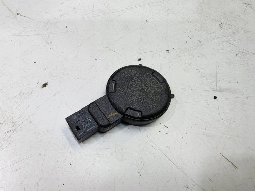 CZUJNIK SENSOR DESZCZU AUDI A3 8P A4 B7 A6 C6 Q7 4L A8 D3 4E0955559A