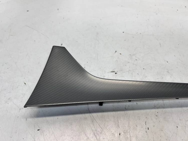DEKOR LISTWA DRZWI PRAWY TYŁ AUDI A6 C8 4K5867420E 3LP