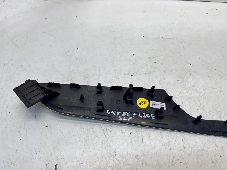 DEKOR LISTWA DRZWI PRAWY TYŁ AUDI A6 C8 4K5867420E 3LP