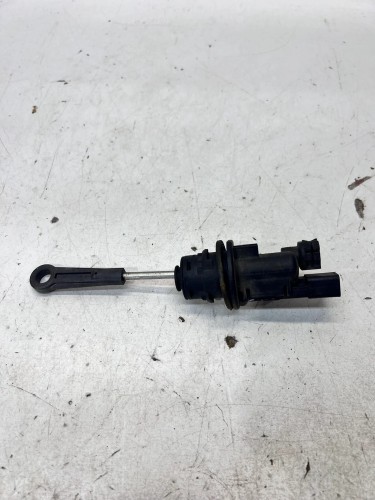 POMPKA WYSPRZĘGLIK SPRZĘGŁA AUDI A4 B8 A5 8T Q5 8K1721401D