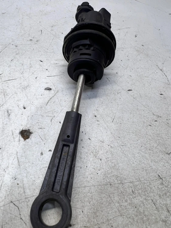 POMPKA WYSPRZĘGLIK SPRZĘGŁA AUDI A4 B8 A5 8T Q5 8K1721401D