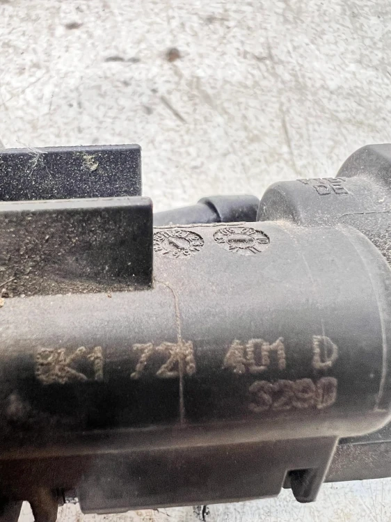 POMPKA WYSPRZĘGLIK SPRZĘGŁA AUDI A4 B8 A5 8T Q5 8K1721401D