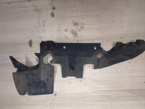 KIEROWNICA POWIETRZA LEWA AUDI A6 C6 4F0121283