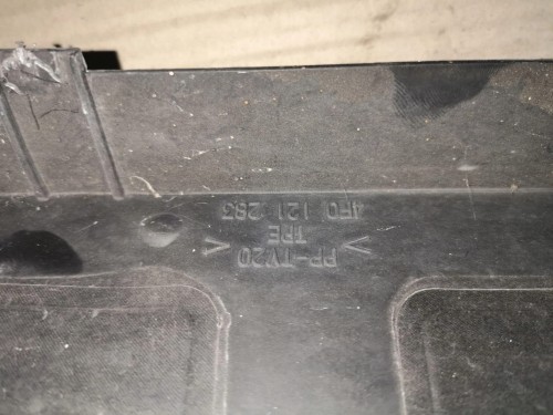 KIEROWNICA POWIETRZA LEWA AUDI A6 C6 4F0121283