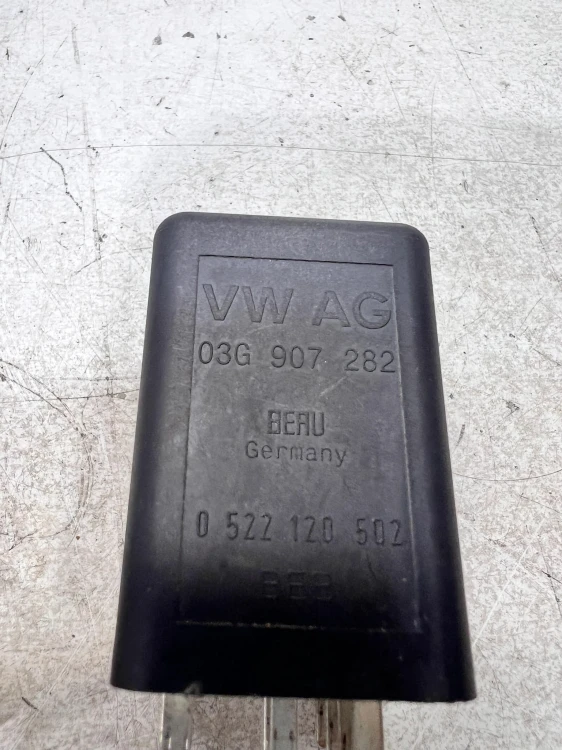 PRZEKAŹNIK SERWOTRONIC AUDI VW SEAT SKODA 03G907282