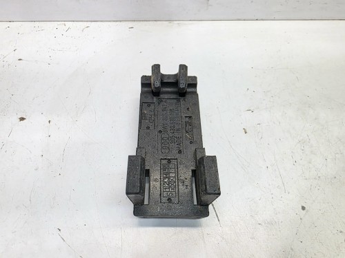 ABSORBER STYROPIAN ZDERZAKA PRZÓD AUDI A4 B9 8W0807247A