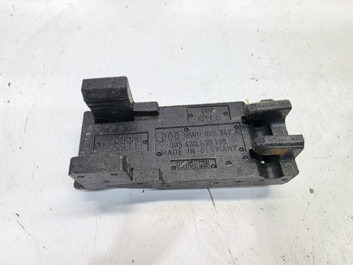 ABSORBER STYROPIAN ZDERZAKA PRZÓD AUDI A4 B9 8W0807247A