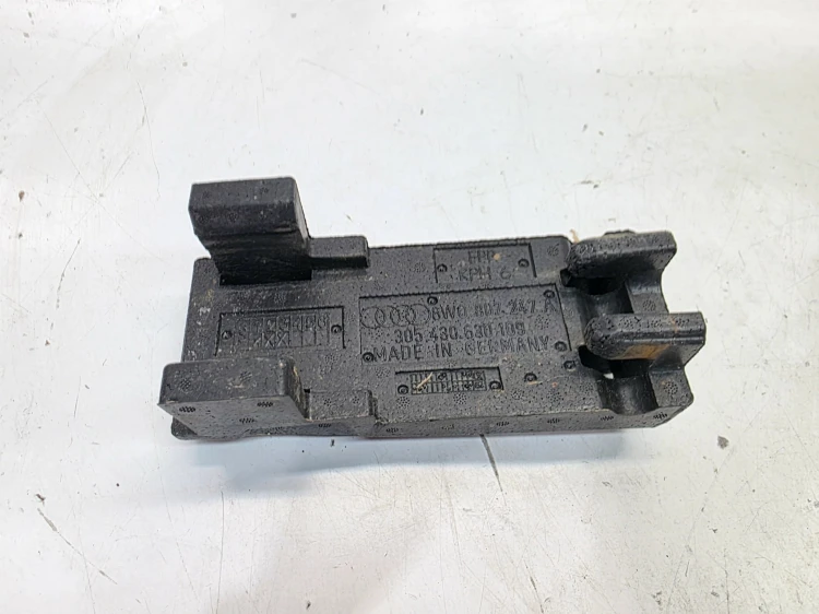 ABSORBER STYROPIAN ZDERZAKA PRZÓD AUDI A4 B9 8W0807247A