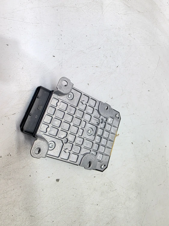 STEROWNIK MODUŁ ZAWIESZENIA PNEUMATYCZNEGO AUDI A6 C8 A7 4K0907777AS