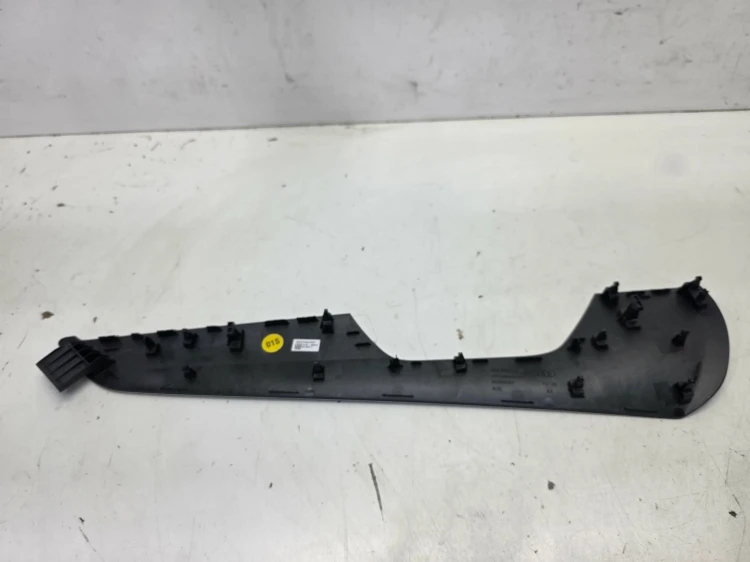 DEKOR LISTWA DRZWI PRAWY PRZÓD AUDI A6 C8 4K5867410
