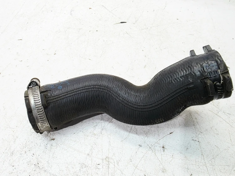 RURA WĄŻ INTERCOOLERA AUDI Q7 4L 4.2 TDI 7L8145980