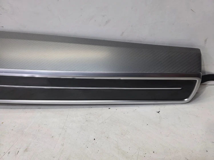 LISTWA DEKOR OSŁONA DESKI AUDI A6 C8 4K1857200G EUROPA