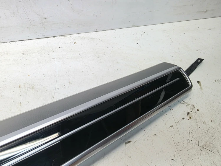 LISTWA DEKOR OSŁONA DESKI AUDI A6 C8 4K1857200G EUROPA