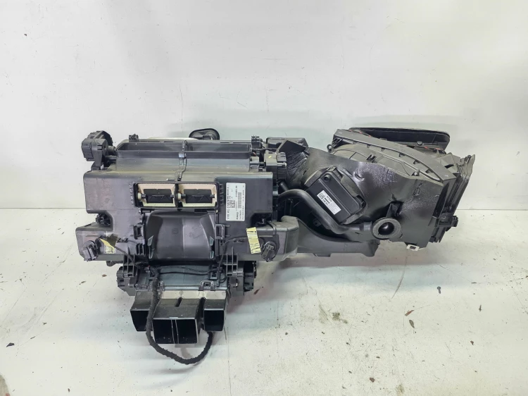 NAGRZEWNICA KOMPLETNA AUDI A6 C8 A7 4K 4K1820005S