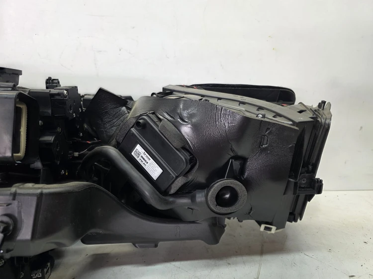 NAGRZEWNICA KOMPLETNA AUDI A6 C8 A7 4K 4K1820005S