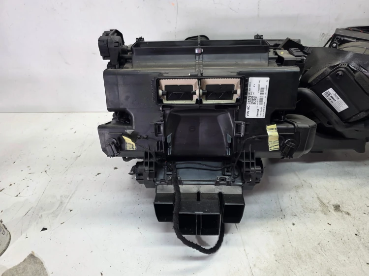 NAGRZEWNICA KOMPLETNA AUDI A6 C8 A7 4K 4K1820005S