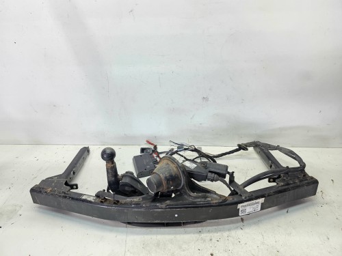 HAK HOLOWNICZY SKŁADANY WESTFAILA + MODUŁ AUDI A4 B9 8W0800491M KOMPLET