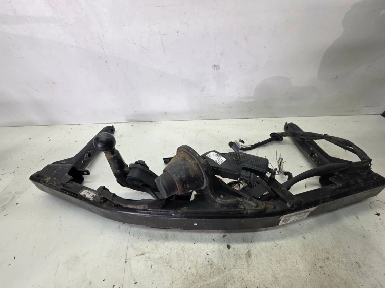 HAK HOLOWNICZY SKŁADANY WESTFAILA + MODUŁ AUDI A4 B9 8W0800491M KOMPLET