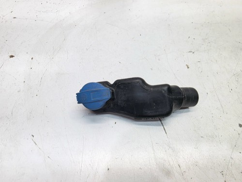 WLEW PŁYNU DO SPRYSKIWACZY AUDI A6 C8 4K0955462