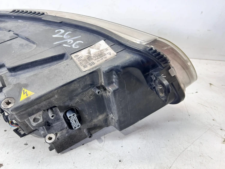 REFLEKTOR LAMPA LEWY PRZÓD AUDI A6 C6 BI-XENON 4F0941003BB 26/26