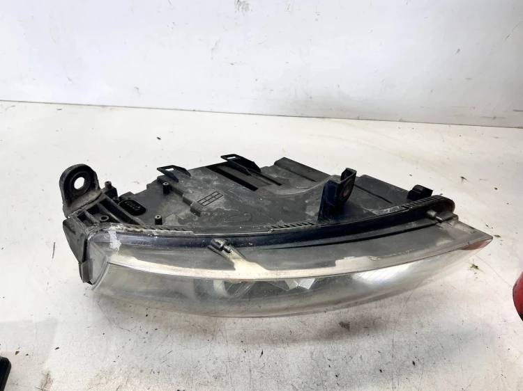 REFLEKTOR LAMPA LEWY PRZÓD AUDI A6 C6 BI-XENON 4F0941003BB 26/26