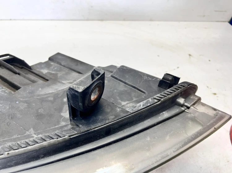 REFLEKTOR LAMPA LEWY PRZÓD AUDI A6 C6 BI-XENON 4F0941003BB 26/26