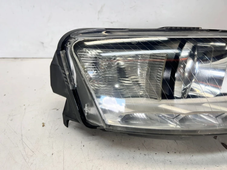 REFLEKTOR LAMPA PRAWY PRZÓD AUDI A6 C6 LIFT BI-XENON 4F0941004DH 25/26