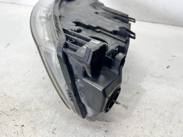 REFLEKTOR LAMPA PRAWY PRZÓD AUDI A6 C6 LIFT BI-XENON 4F0941004DH 25/26