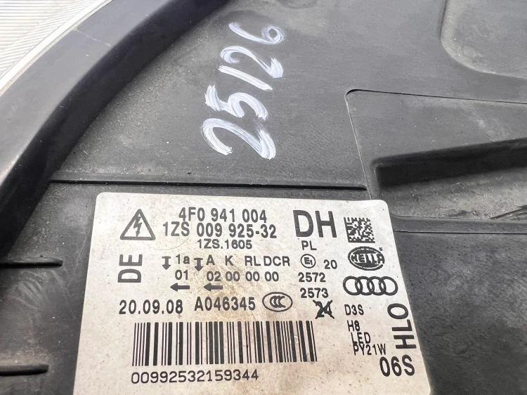 REFLEKTOR LAMPA PRAWY PRZÓD AUDI A6 C6 LIFT BI-XENON 4F0941004DH 25/26