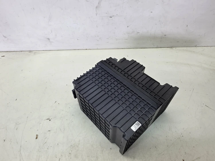 DODATKOWY AKUMULATOR AUDI A6 C8 A7 4K A4 B9 A5 8W0915101A