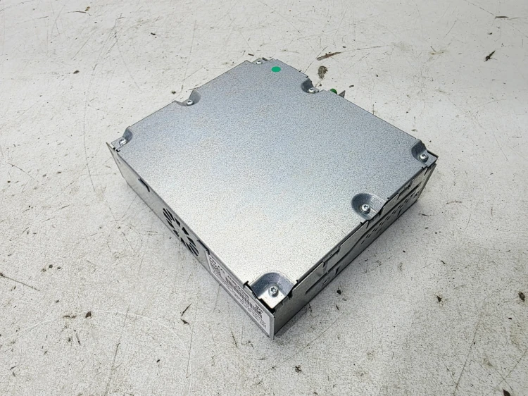 ODIORNIK TV TUNER TV AUDI A6 C6 A8 D3 Q7 4L A4 B8 A5 4F0919129B